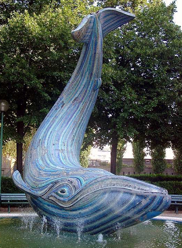 Art@Site www.artatsite.com Gabrielle Brechon Fontaine de la Baleine-Bleue