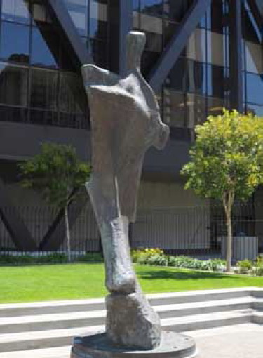 San Francisco Art@Site www.artatsite.com Henry Moore Standing Figure Knife Edged